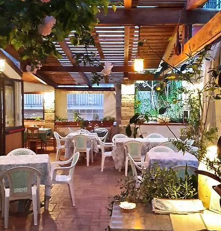 Bed & Breakfast Sandomenico 3*